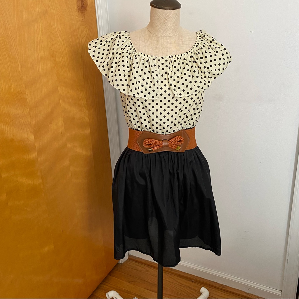 Ruffle Top Dress With Belt